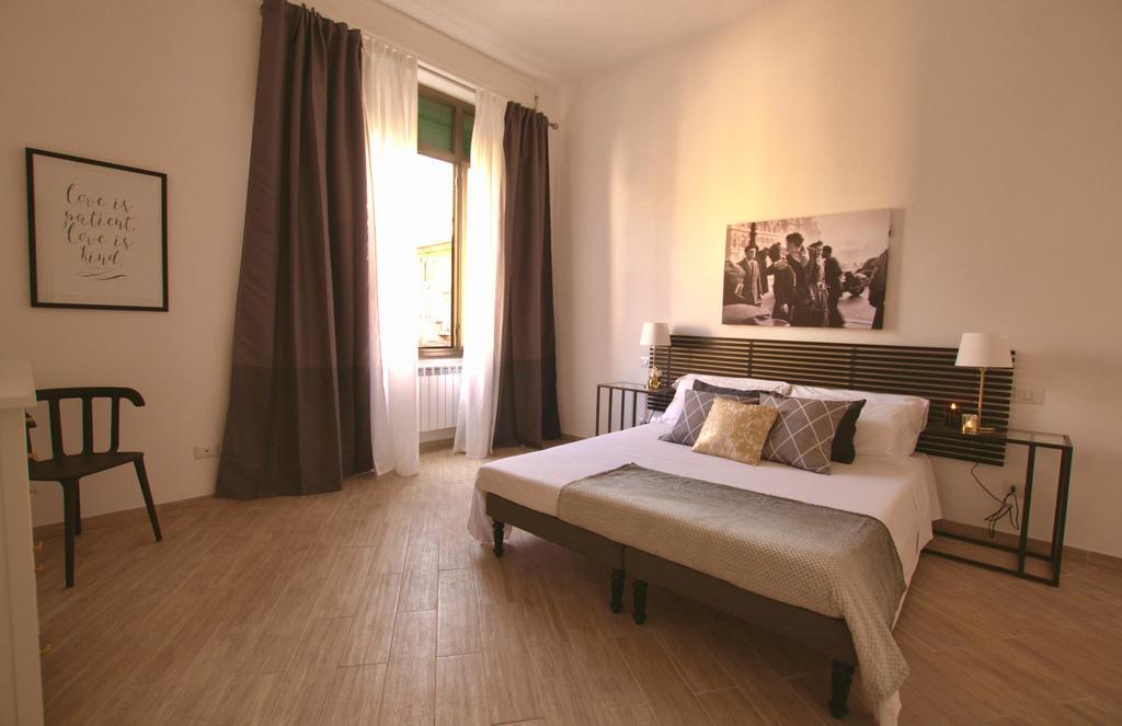 Ostia Holiday Domus In Laterano Rome Luaran gambar